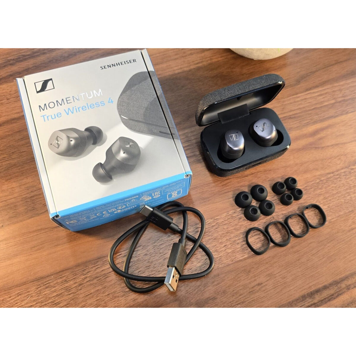 هدفون بی سیم سنهایزر مدل MOMENTUM True Wireless 4