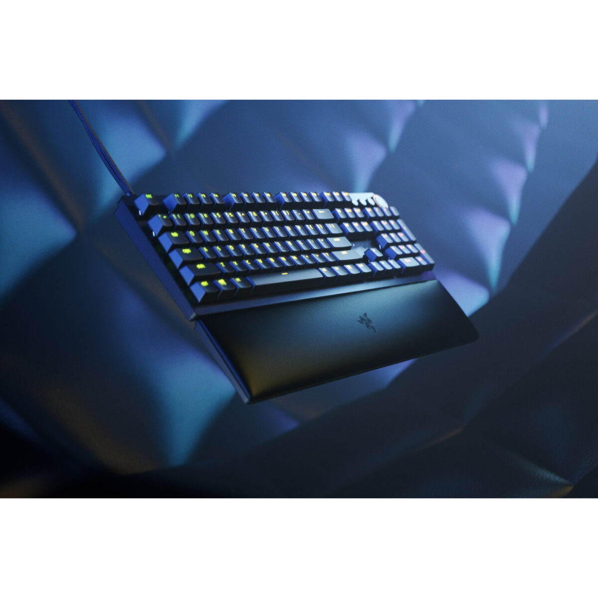 کیبورد مخصوص بازی ریزر مدل (clicky optical) Huntsman V2 purple Switch