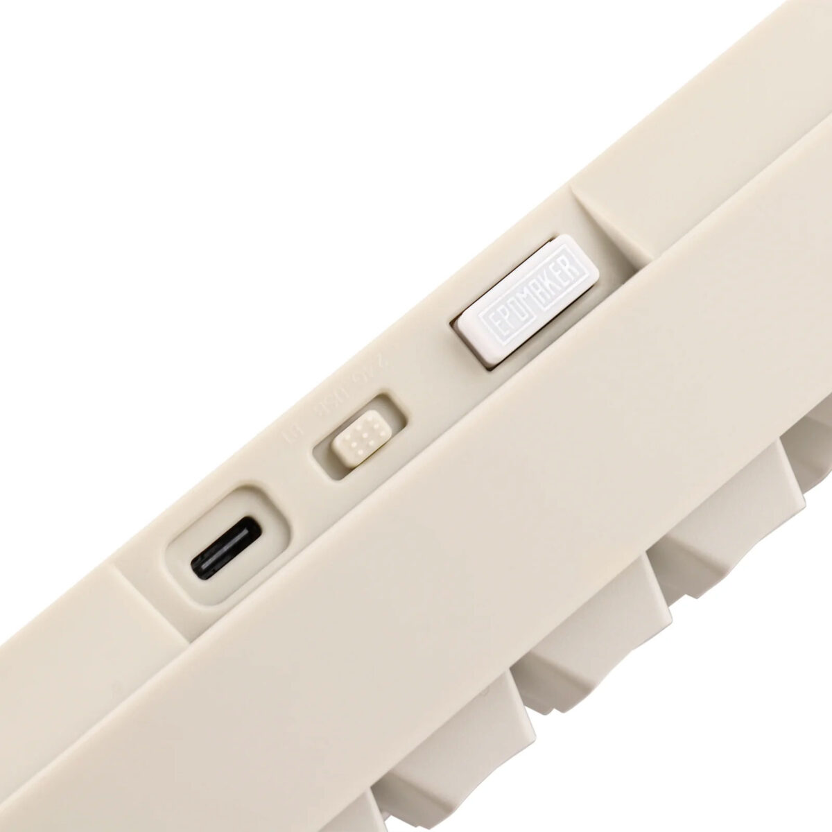 کیبورد مخصوص بازی ایپومیکر مدل TH80 Pro V2 VIA