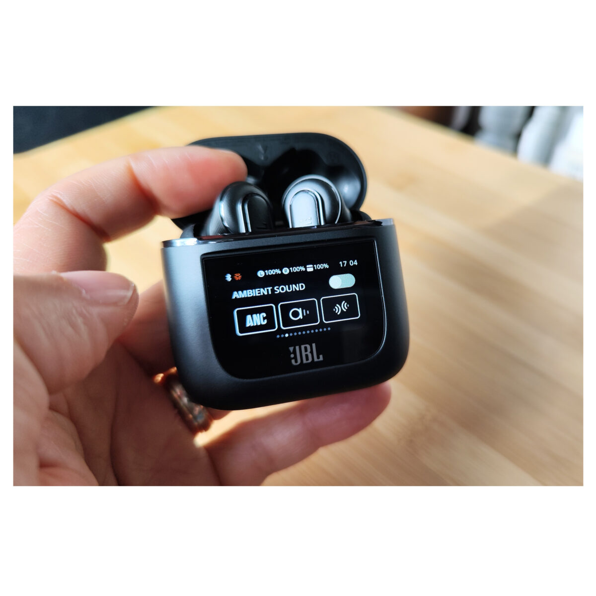 هدفون گیمینگ بی سیم جی بی ال مدل FM ISOLATTION TOUUR VOCAL PRO 2