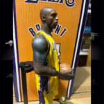 اکشن فیگور مدل کوبی برایان از تیم لیکرز طرح Kobe Bryant 24