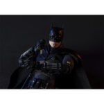 اکشن فیگور بندای مدل بتمن طرح The Batman S.H.Figuarts