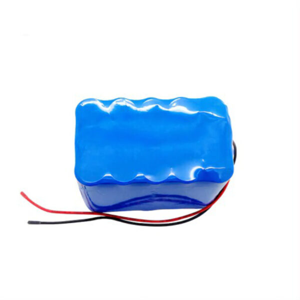 باتری لیتیوم فسفات قابل شارژ مکسل کد 32700  ظرفیت 96000 میلی آمپرساعت بسته 16 عددی